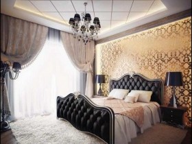 Кровать барокко в спальне
