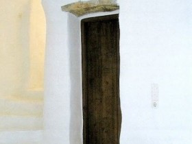 Входная дверь в средиземноморском стиле